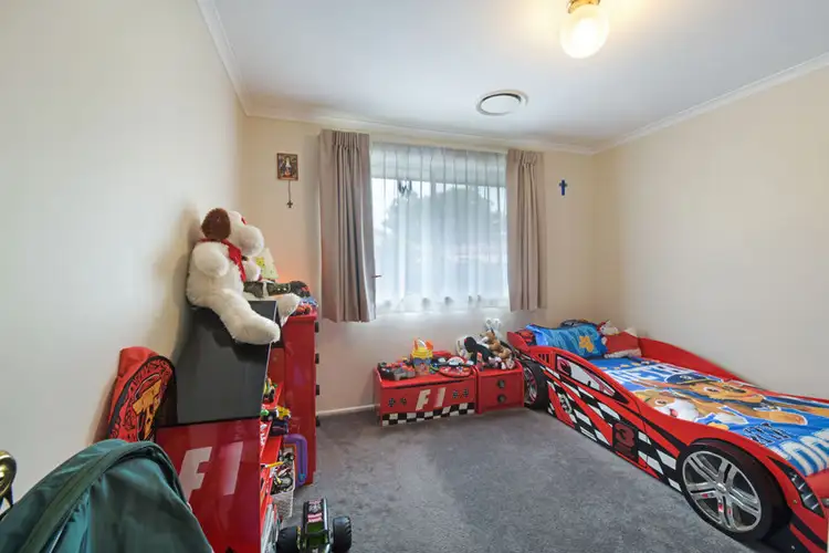 Fifth view of Homely house listing, 9 Geum Place, Macquarie Fields NSW 2564
