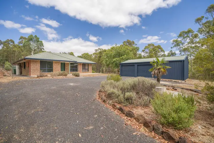 33 Kendall Road, Armidale NSW 2350
