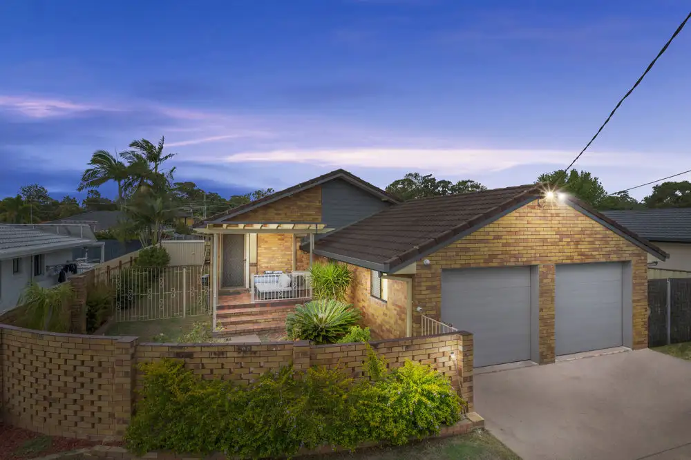 Main view of Homely house listing, 10 Beacon Crescent, Newport QLD 4020
