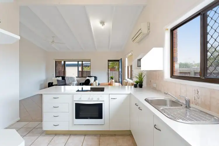 Main view of Homely unit listing, 6/86 MCPHERSON STREET, Kippa Ring QLD 4021