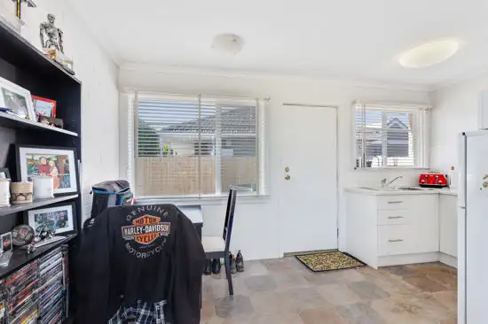 Fourth view of Homely unit listing, 2/40 Chifley Avenue, Altona VIC 3018