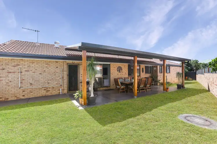 2 Rose Court, Bongaree QLD 4507