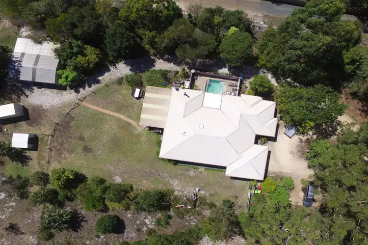 19 Chapmans Road, Tuncurry NSW 2428