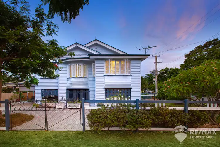 58 Palm Avenue, Shorncliffe QLD 4017