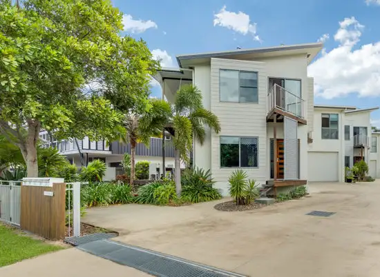 Main view of Homely townhouse listing, 1/100 Binnington Esplanade, East Mackay QLD 4740