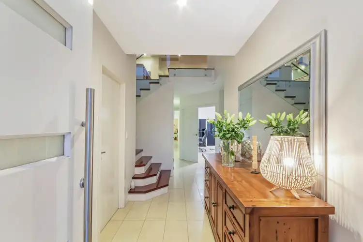 Second view of Homely house listing, 6 Feathertail Place, Gumdale QLD 4154