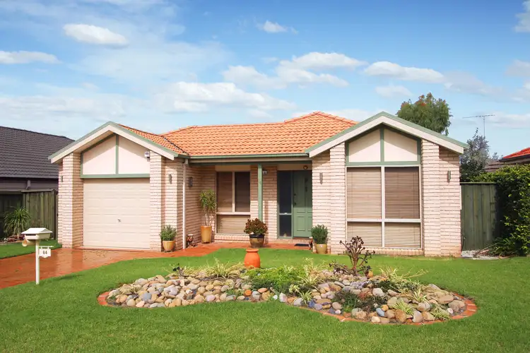 84 Phoenix Avenue, Stanhope Gardens NSW 2768