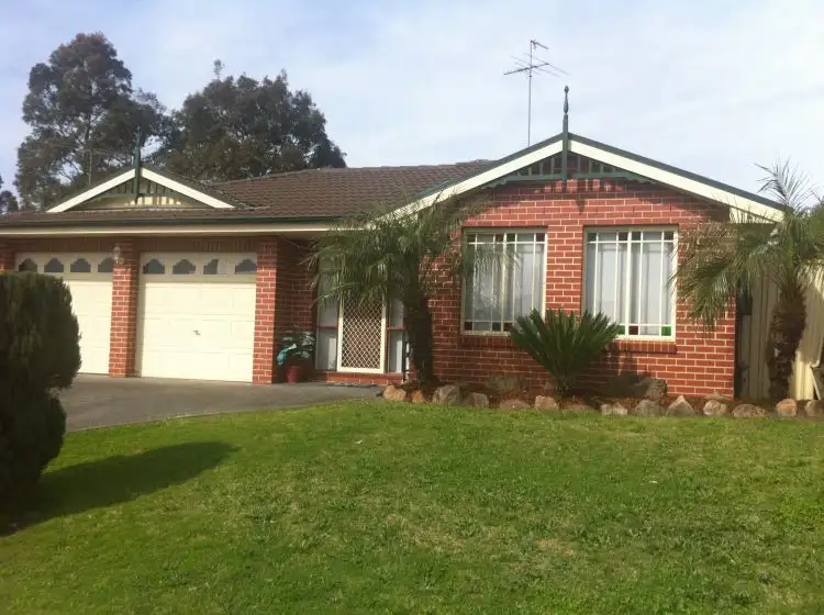 16 Phoenix Avenue, Stanhope Gardens NSW 2768