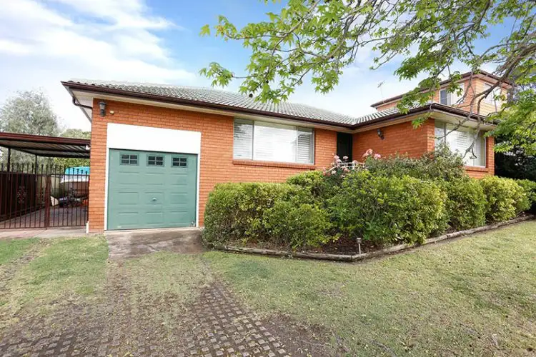 15 Woodberry Road, Winston Hills NSW 2153