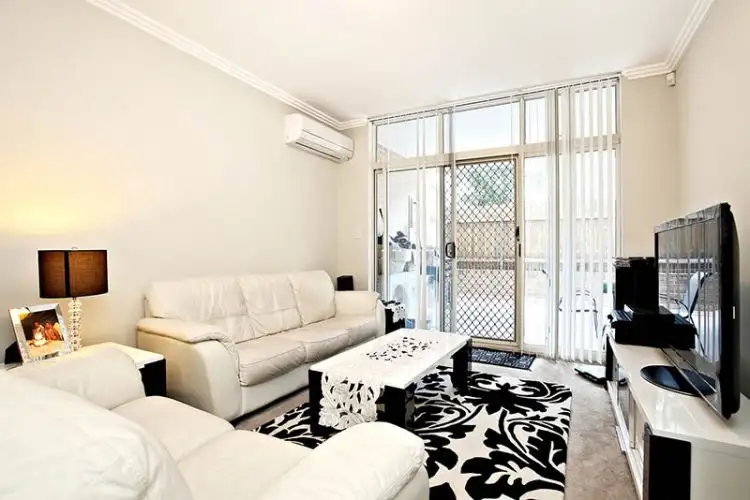 Fourth view of Homely unit listing, 5/2-4 Fifth Avenue, Blacktown NSW 2148