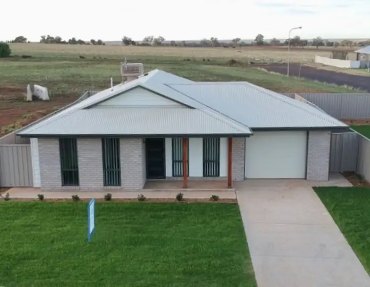 1 Yarra Place, Dubbo NSW 2830