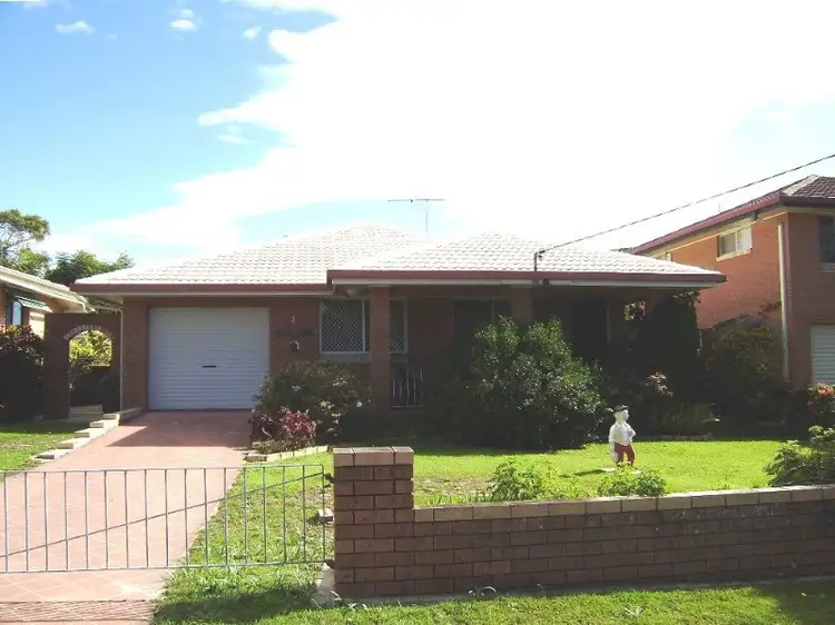 3 Julia Street, Clontarf QLD 4019