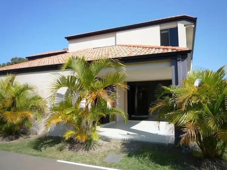 Third view of Homely unit listing, 2/2 Barnstaple Street, Torquay QLD 4655