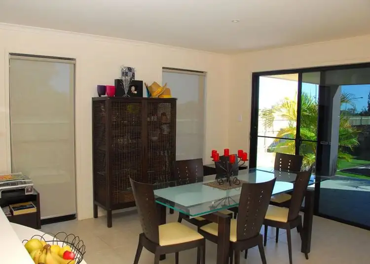 Fifth view of Homely unit listing, 2/2 Barnstaple Street, Torquay QLD 4655