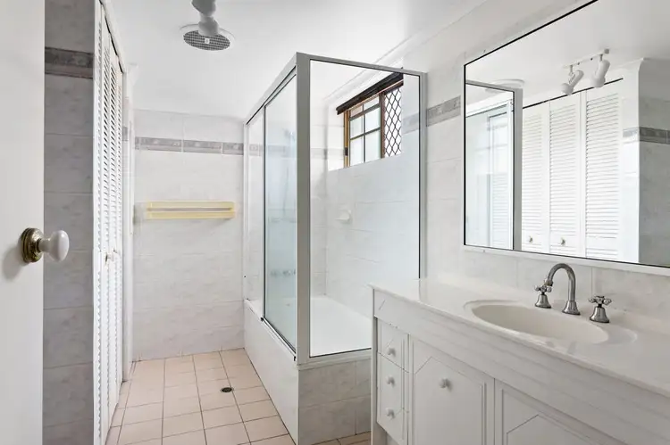 Third view of Homely townhouse listing, 1/215 Baroona Road, Paddington QLD 4064