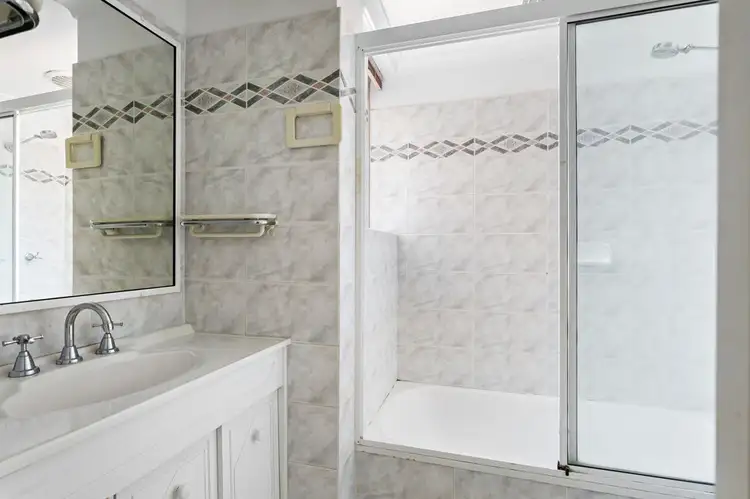 Fourth view of Homely townhouse listing, 1/215 Baroona Road, Paddington QLD 4064