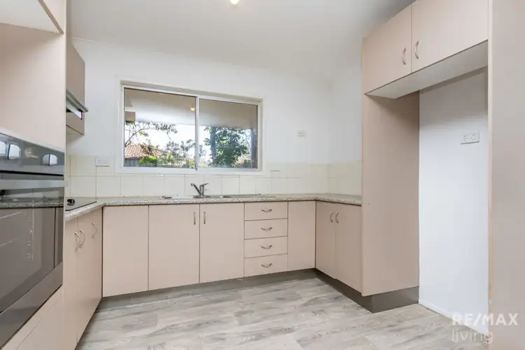 49 James Road, Beachmere QLD 4510