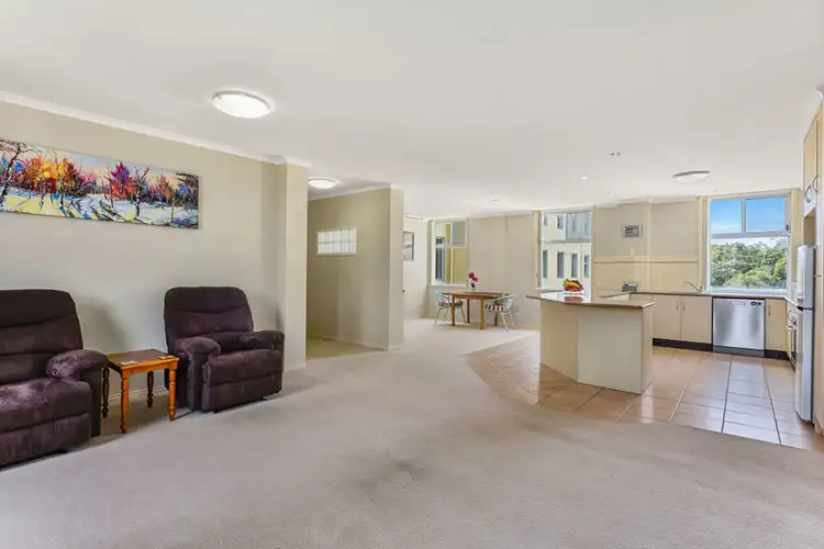 3002/3 Lake Terrace West, Mount Gambier SA 5290