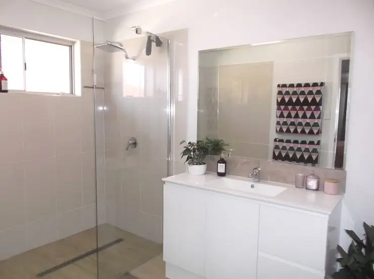 Fifth view of Homely house listing, 28 Jardine Street, Stanthorpe QLD 4380