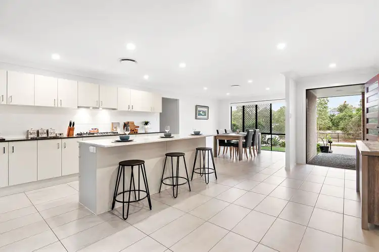 14 Rhone Drive, Holmview QLD 4207
