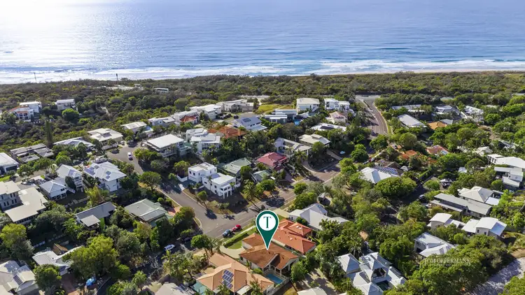 21 Driftwood Drive, Castaways Beach QLD 4567