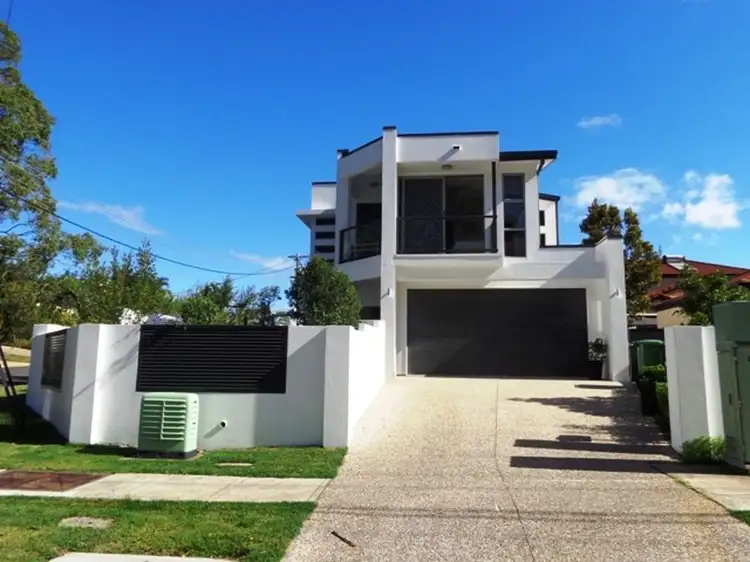 Unit 1 / 6 Sandown Avenue