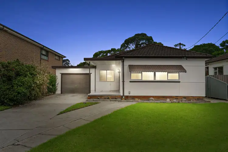 38 Scott Street, Toongabbie NSW 2146