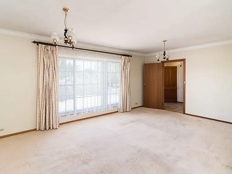 Fifth view of Homely house listing, 2 Chapman Crescent, Mount Barker SA 5251