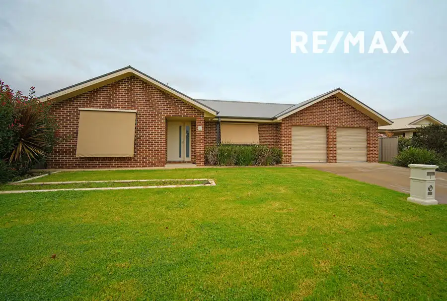 Main view of Homely house listing, 1 Carinya Street, Glenfield Park NSW 2650