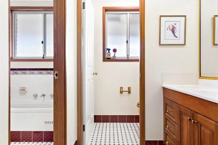Sixth view of Homely house listing, 8 Kenneth Slessor Drive, Glenmore Park NSW 2745