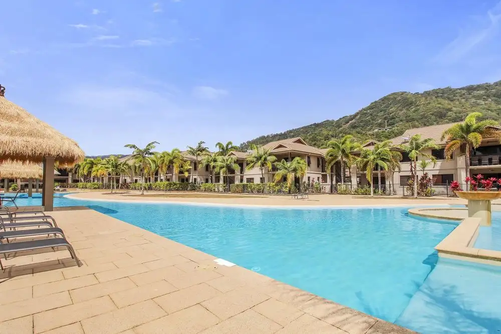 Main view of Homely unit listing, 15/1-15 Robson Street, Mooroobool QLD 4870