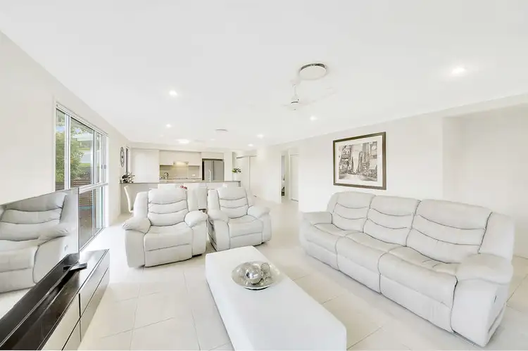 Fifth view of Homely house listing, 2 Carlsson Place, Kirkwood QLD 4680