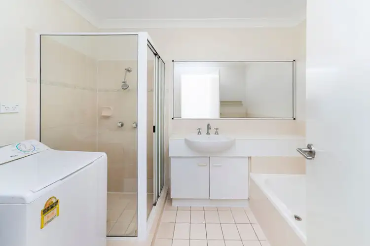 Sixth view of Homely villa listing, 33/128 Benowa Road, Southport QLD 4215