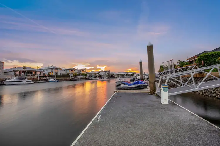 4 Sundown Place, Jacobs Well QLD 4208