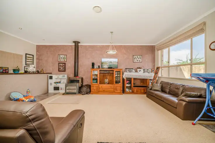 Second view of Homely house listing, 25 Ishbell Drive, Armidale NSW 2350