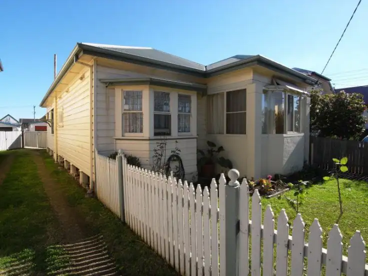 34a Kerr Street, Mayfield NSW 2304