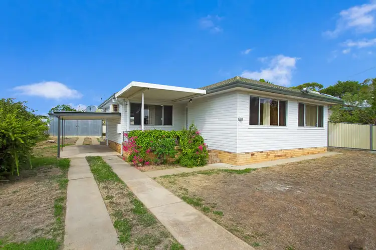 11 Preston Avenue, Tamworth NSW 2340