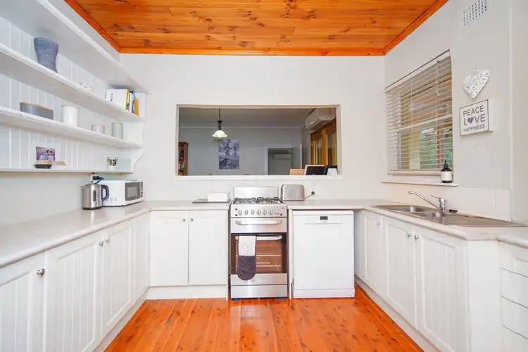 Fourth view of Homely house listing, 566 Kooringal Road, Kooringal NSW 2650
