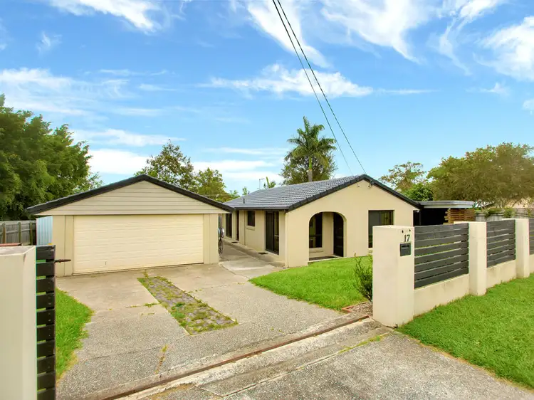 17 FENWOOD CLOSE, Boronia Heights QLD 4124