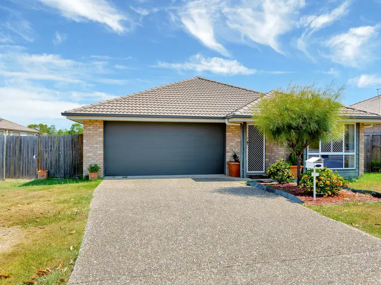 4 Linfield Street, Hillcrest QLD 4118