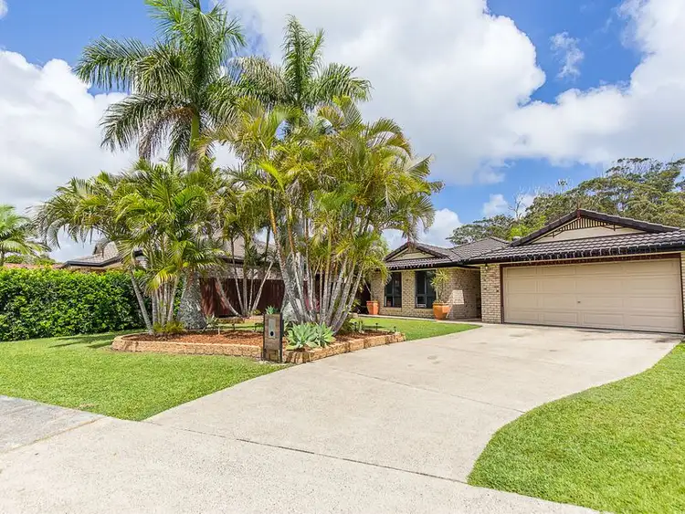 7 Stradbroke Drive, Tweed Heads South NSW 2486
