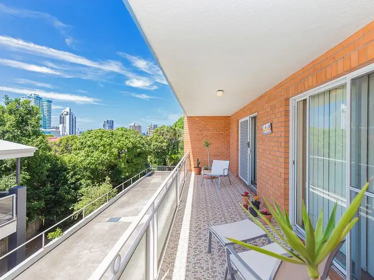 3/50 Mclean Street, Coolangatta QLD 4225