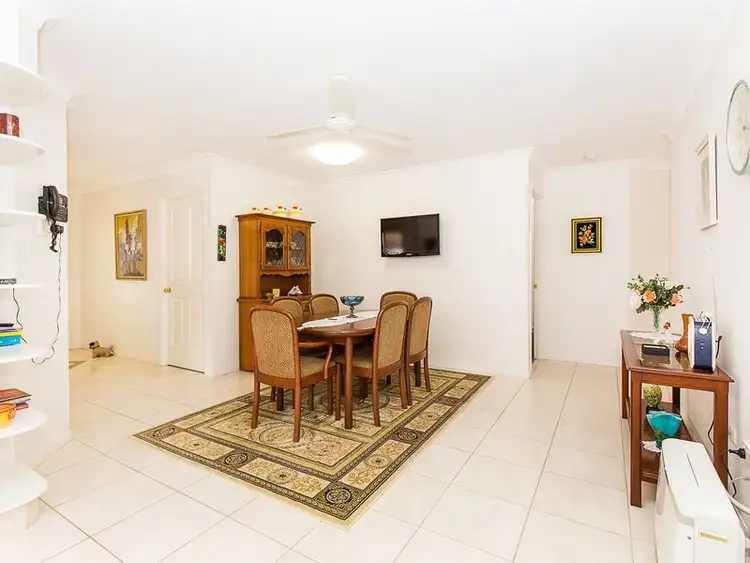 Fifth view of Homely house listing, 2/32 Franklin Street, Banora Point NSW 2486