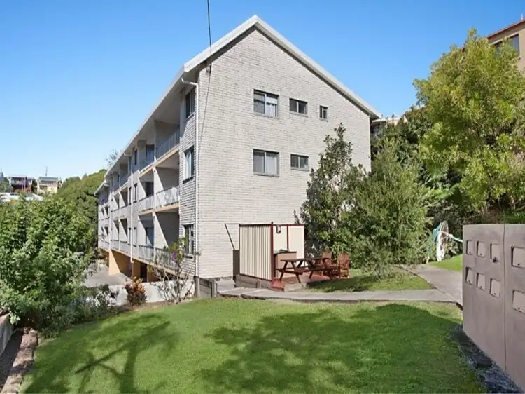 Main view of Homely unit listing, 9/126 Musgrave  Street, Coolangatta QLD 4225