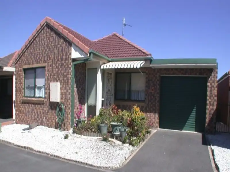 Main view of Homely unit listing, 8/2 Macleay Court, Banora Point NSW 2486