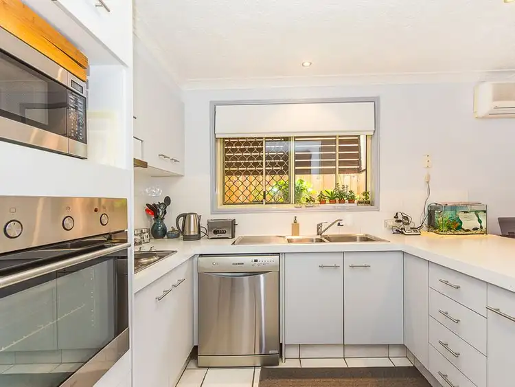 Sixth view of Homely house listing, 2/242 Darlington Drive, Banora Point NSW 2486