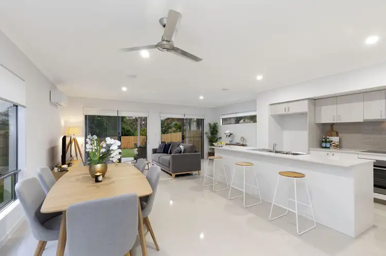 15 Orana Street, Carina QLD 4152