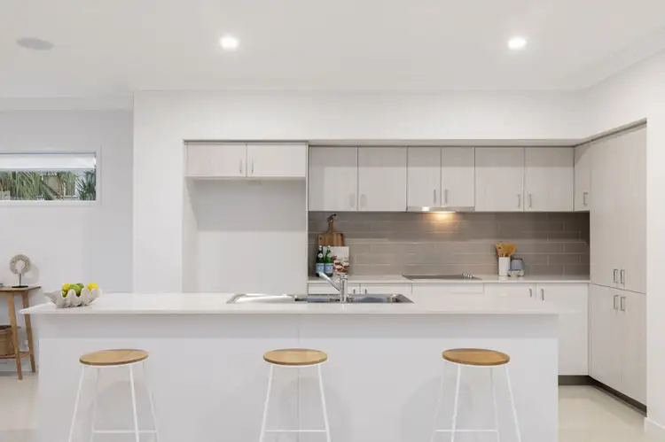 Fourth view of Homely house listing, 15 Orana Street, Carina QLD 4152