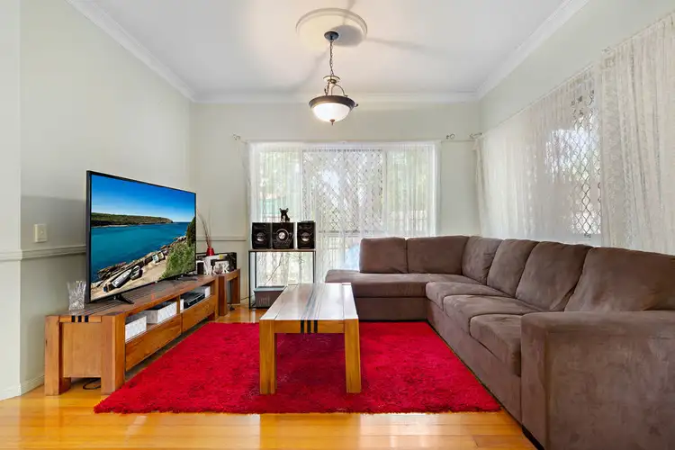 Fourth view of Homely house listing, 4 Halifax Court, Forest Lake QLD 4078