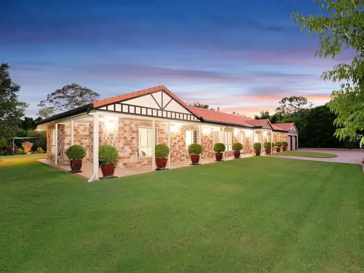 220 Charleton Street, Chandler QLD 4155